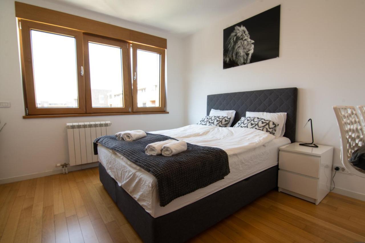 A Blok New Modern - Free Garage Parking, Comfortable, Quiet With A Park View Belgrad Exterior foto